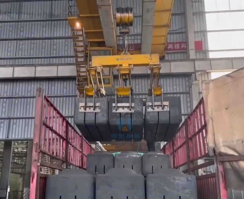 ̼?j��)K�A��